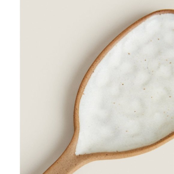 Zara Spoon With Raised Design - New In Box - Picture 4 of 4